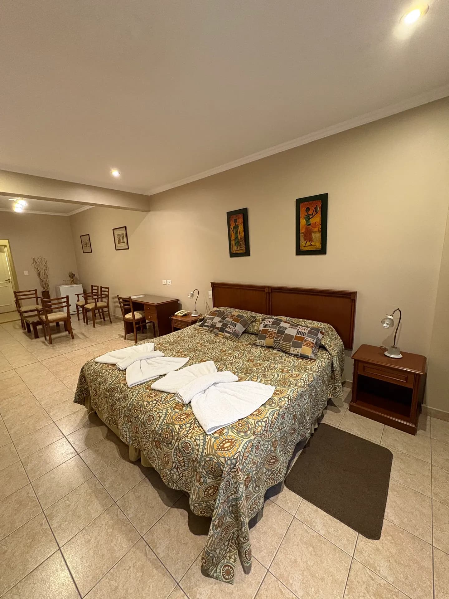 Suite con Sillas — Wilson Hotel